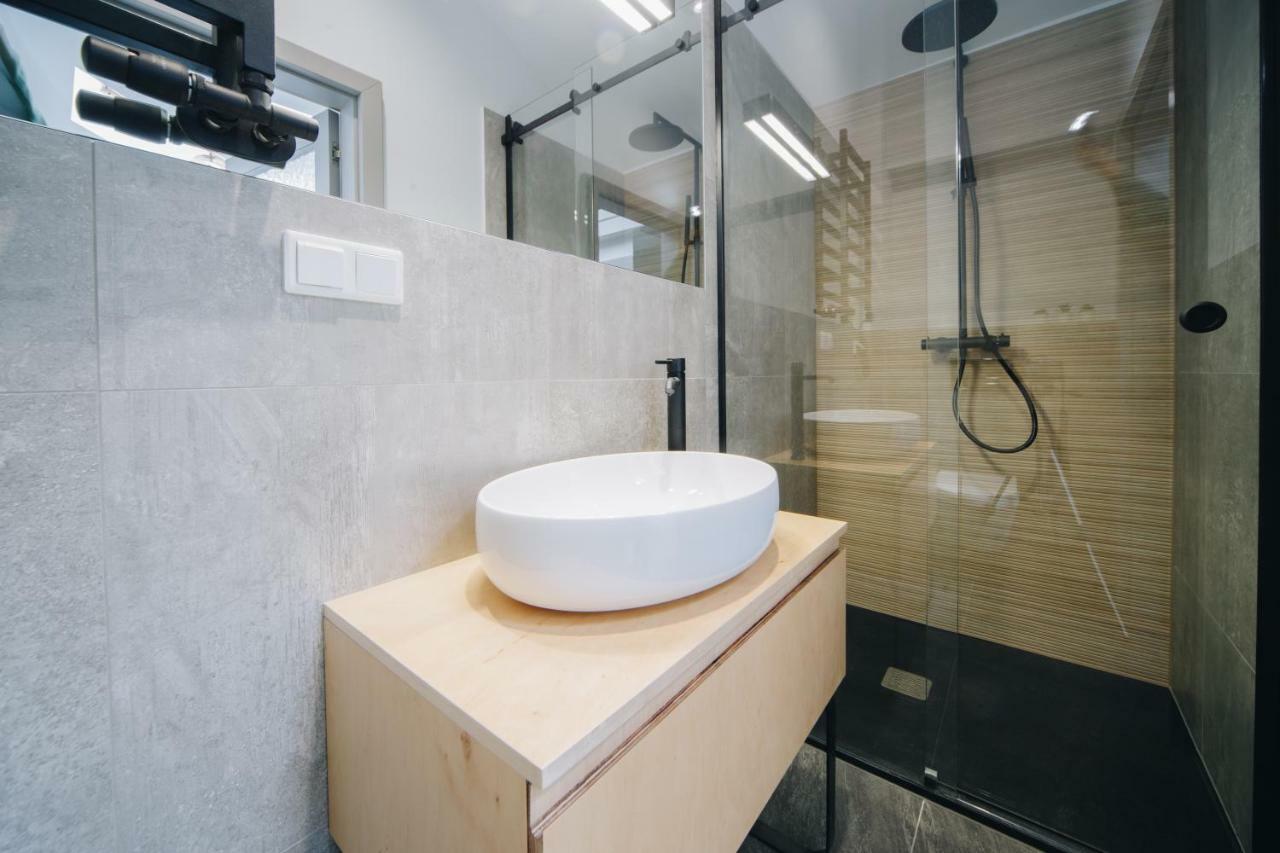 Forest Nook Main Square Loft Krakow Bagian luar foto